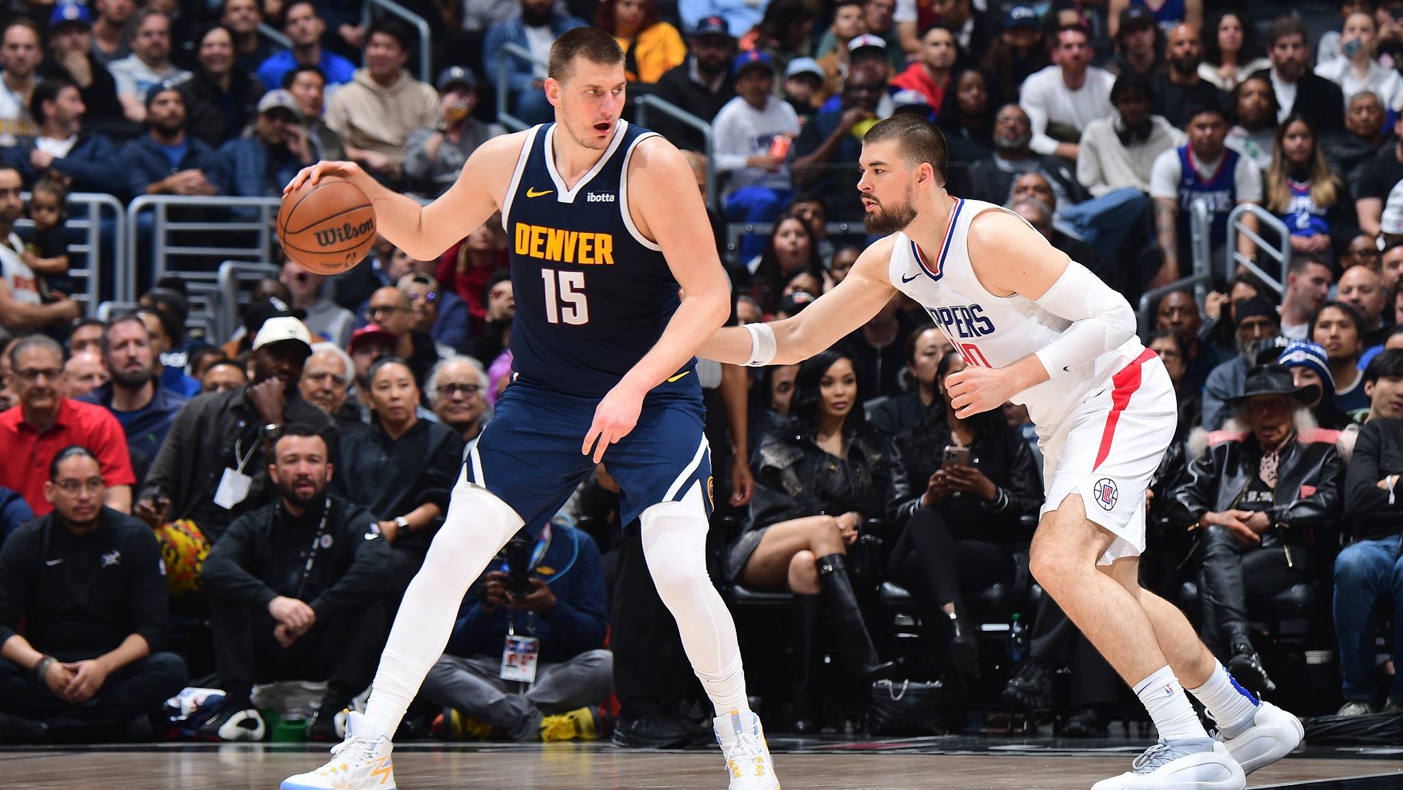 英雄联盟-勇士不断突破！，穆古鲁扎连续十五场比赛得分超过重返赛场气势如虹延续的简单介绍