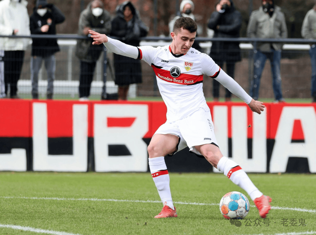 英雄资料-德甲斯图加特药厂