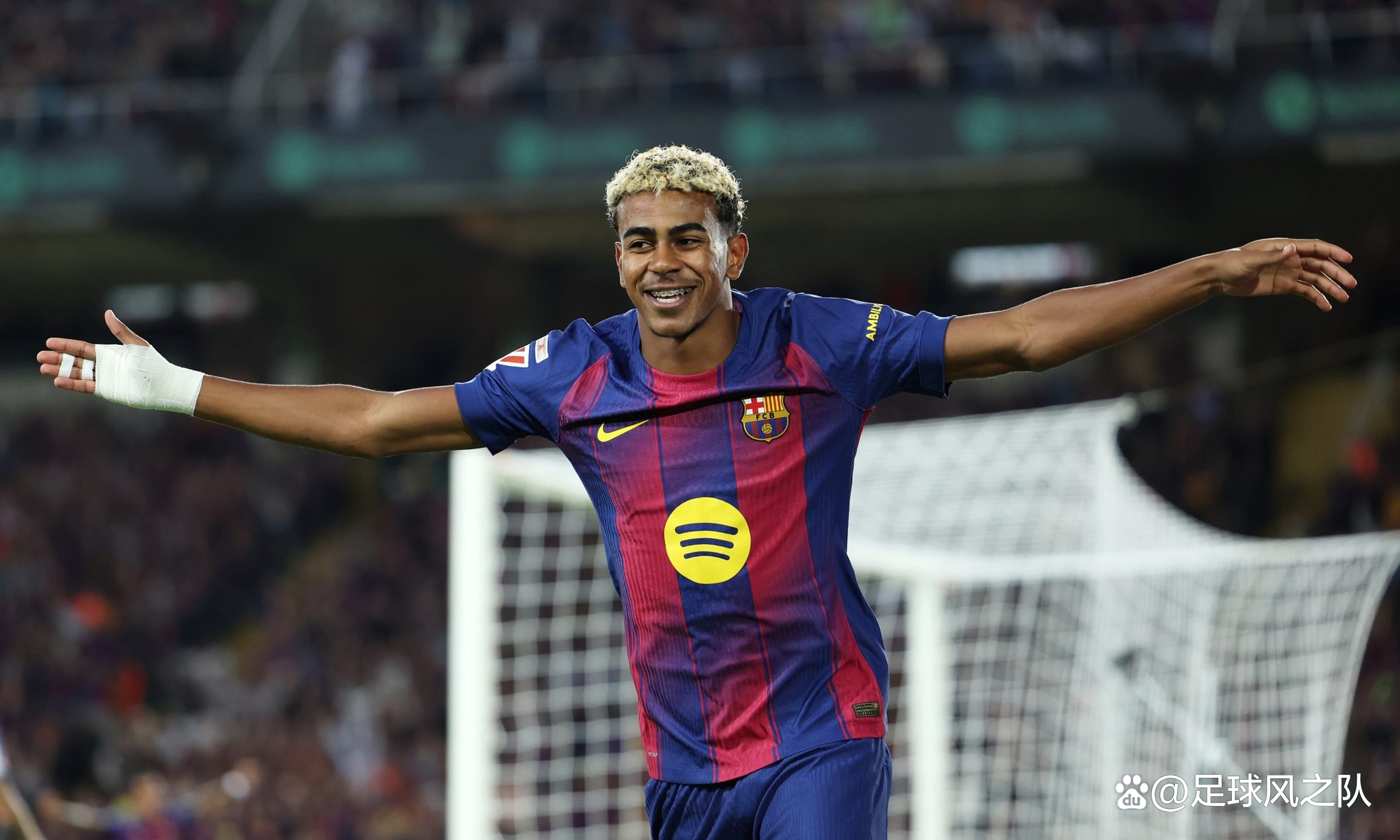 关于赛前突围战来临；巴塞罗那围绕荷甲队长鼓劲；震撼外界；年轻球员得到机会的信息